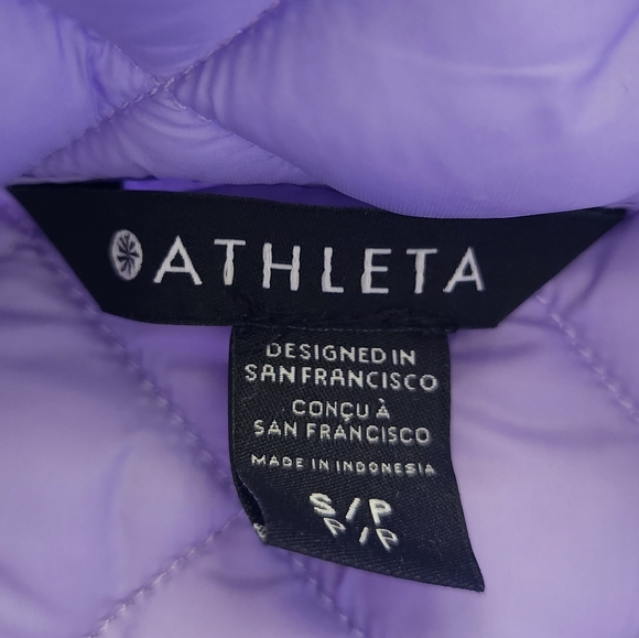 Athleta Whisper Featherless Puffer Jacket Madeira purple size Small Petite - Picture 6 of 9